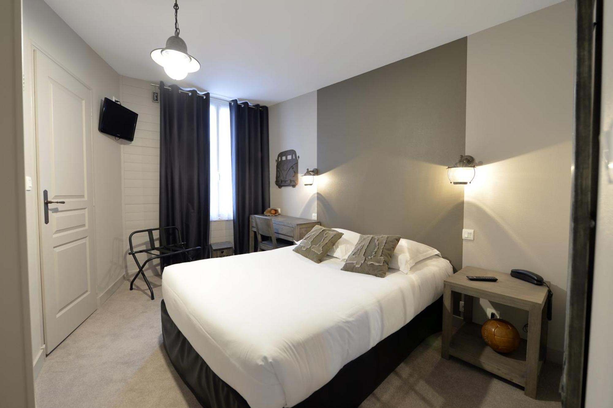 France Hotel Ніор Номер фото